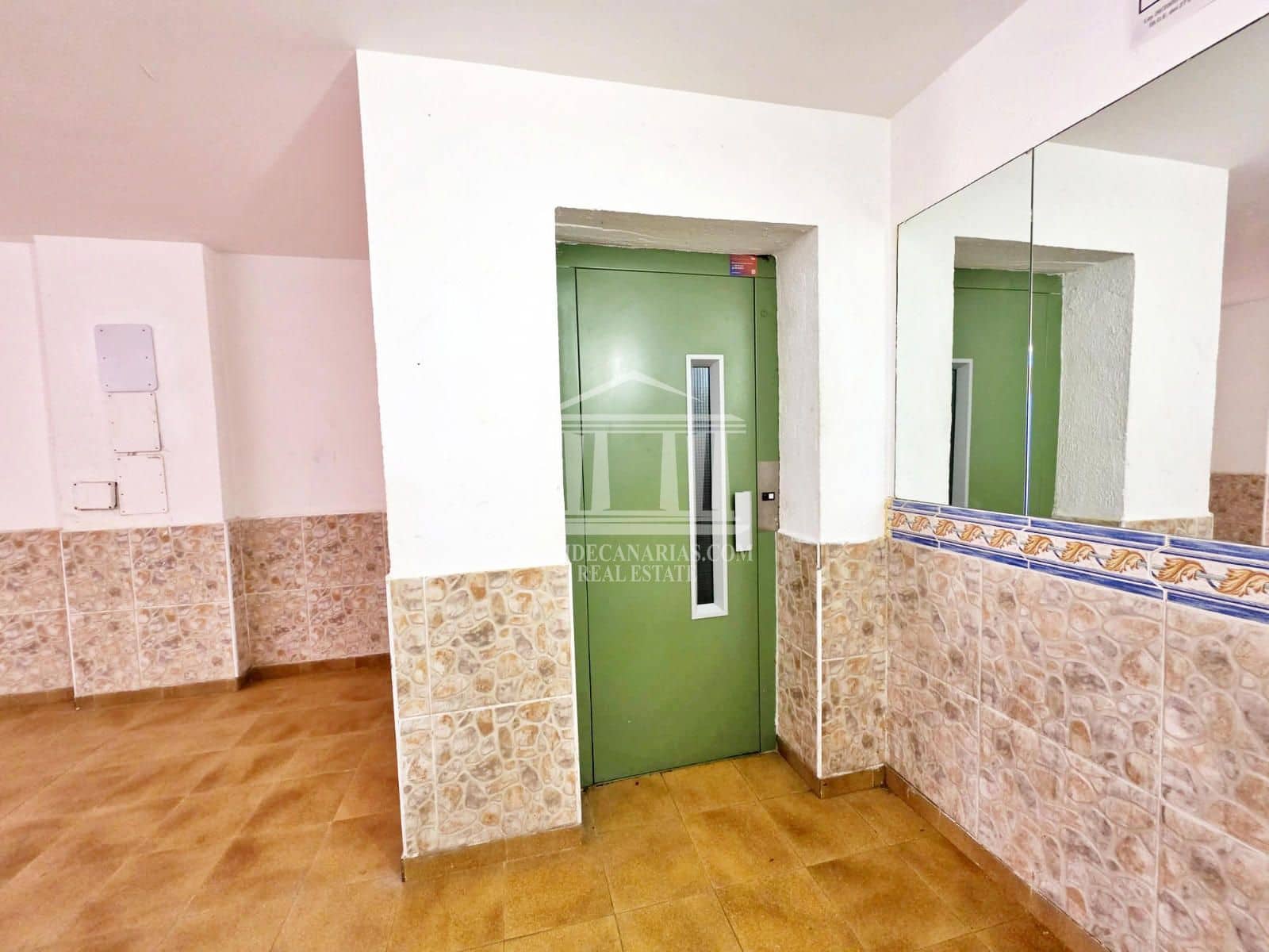 2 soveværelse Lejlighed til salg i Los Cristianos - € 245.000 (Ref: 9789681)