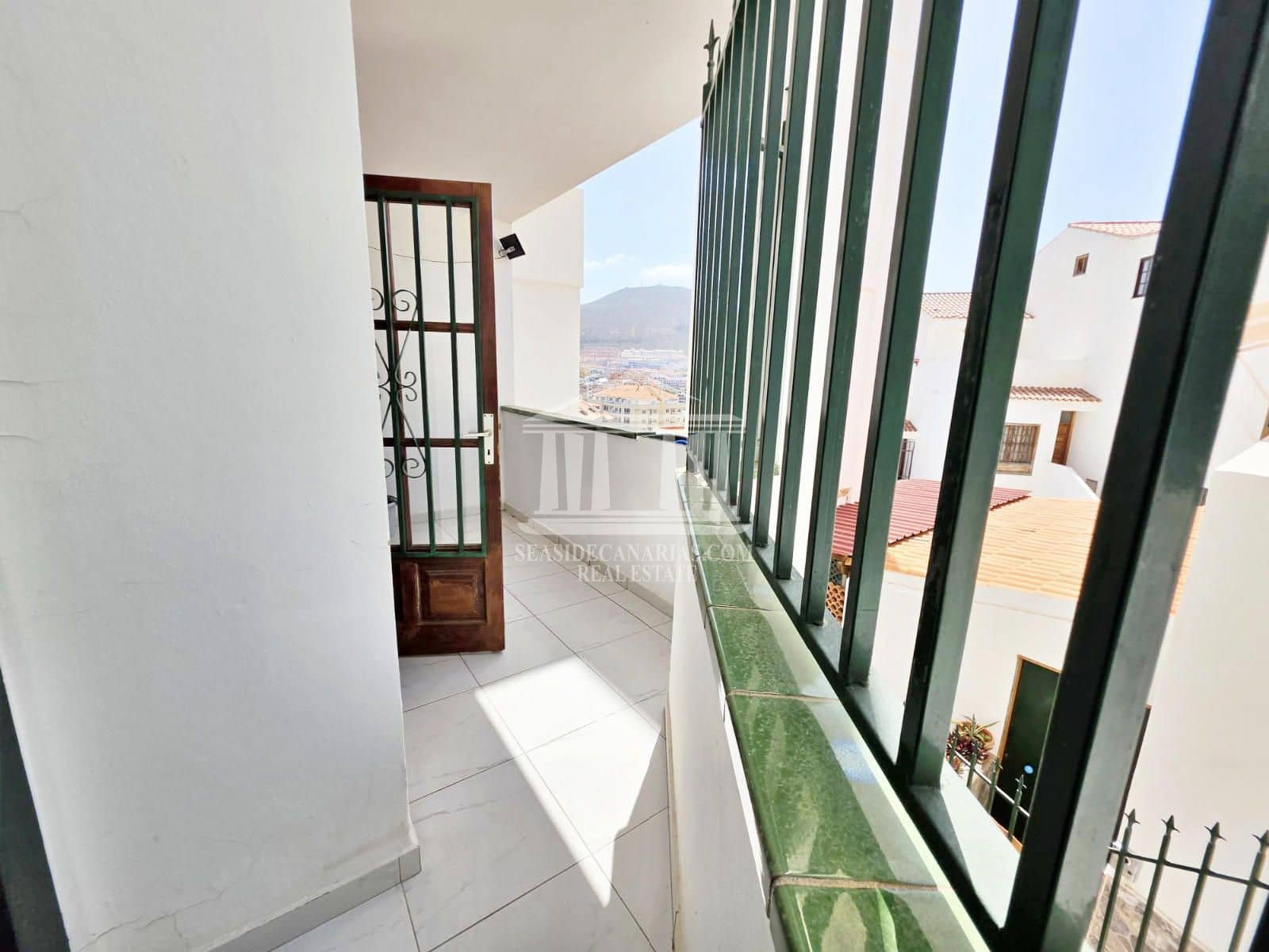 2 soveværelse Lejlighed til salg i Los Cristianos - € 245.000 (Ref: 9789681)