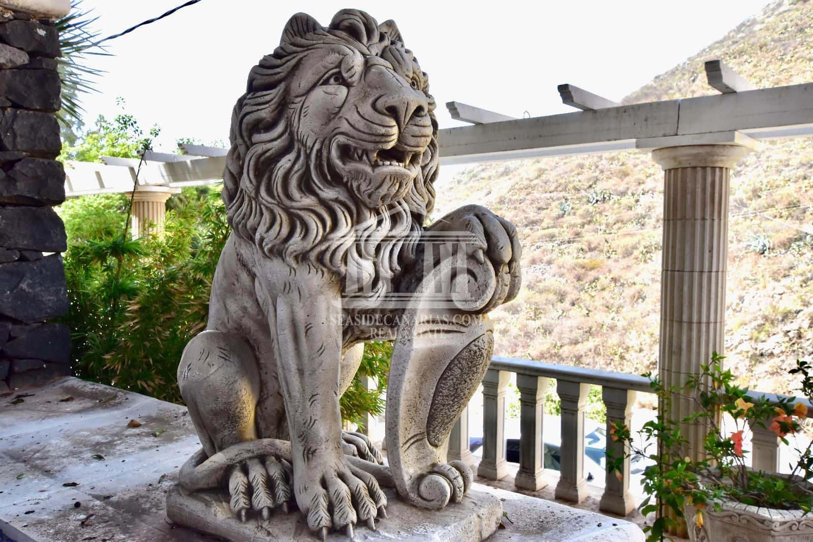 4 camera da letto Villa in vendita in San Cristobal de La Laguna con garage - 870.000 € (Rif: 9796845)