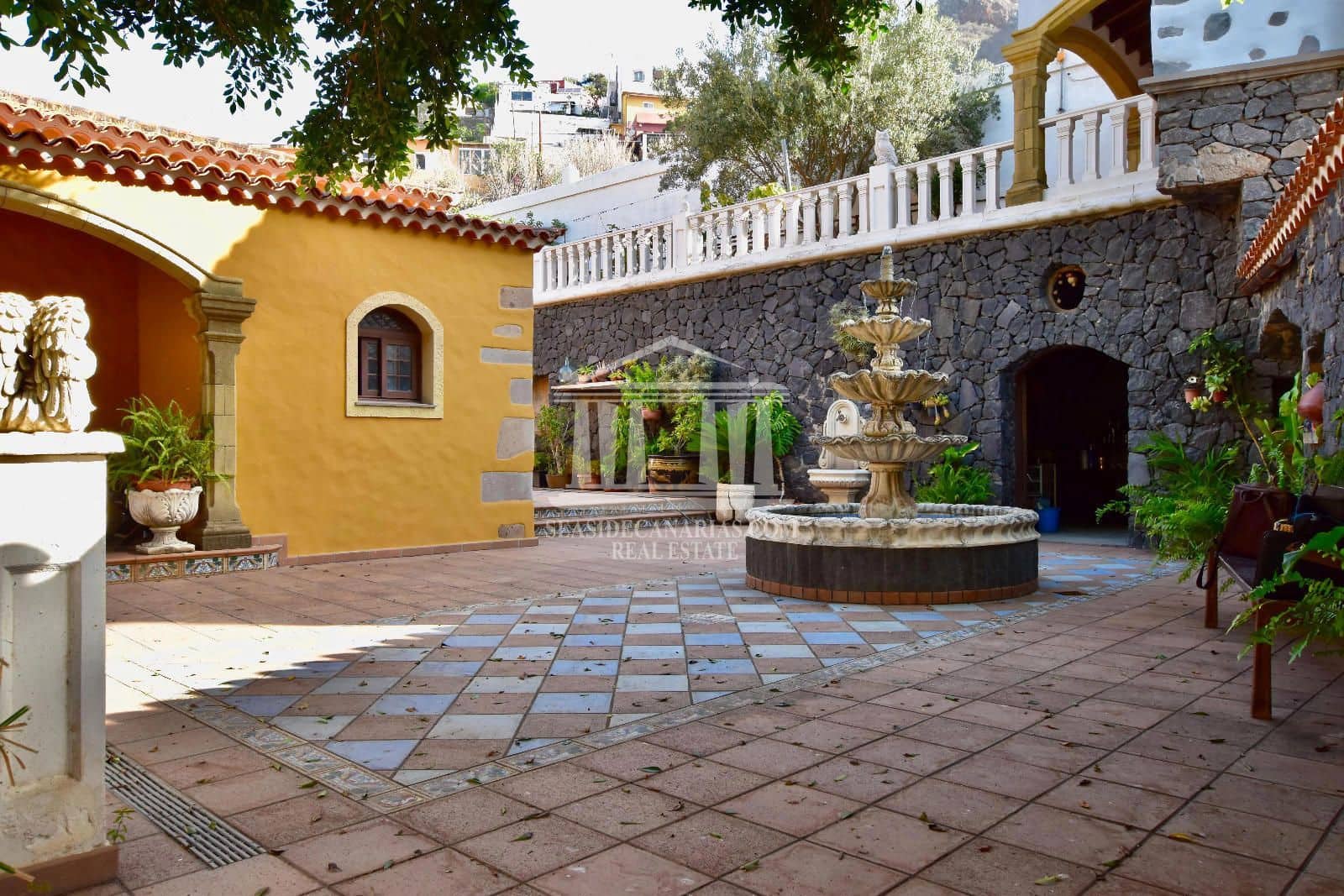 4 camera da letto Villa in vendita in San Cristobal de La Laguna con garage - 870.000 € (Rif: 9796845)