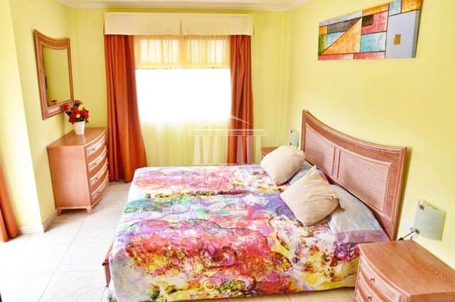 12 slaapkamer Villa te koop in El Medano, Granadilla de Abona met zwembad - € 1.750.000 (Ref: 9819275)