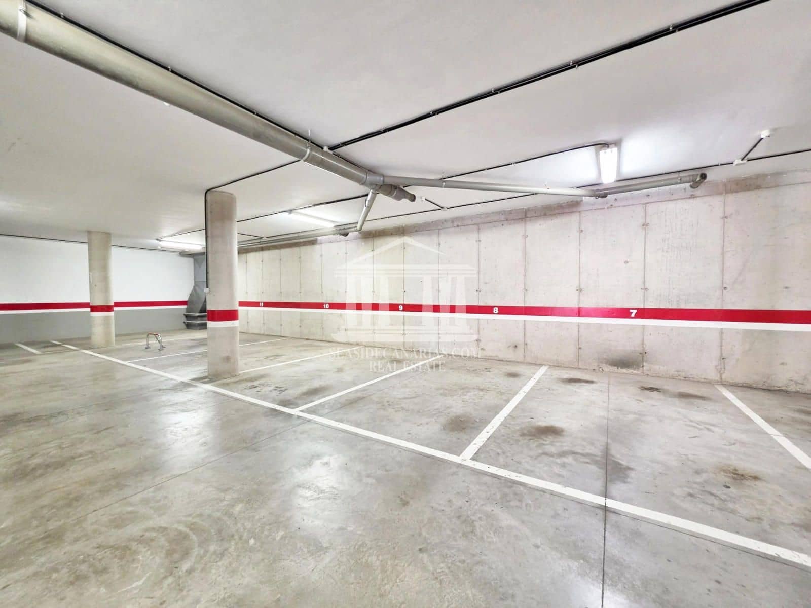 1 slaapkamer Penthouse te koop in El Medano met garage - € 305.000 (Ref: 9839648)