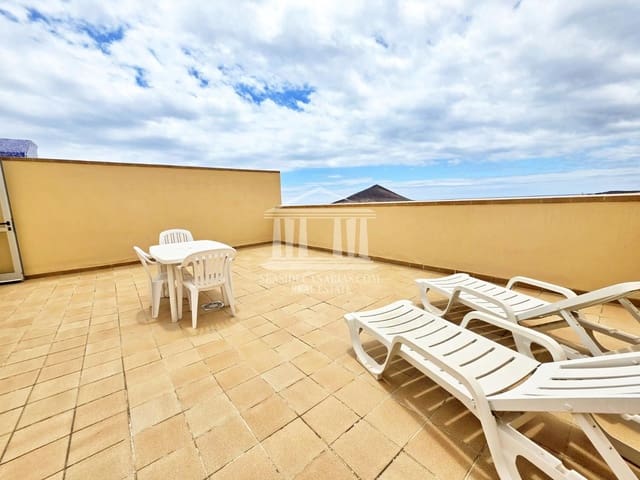 1 slaapkamer Penthouse te koop in El Medano, Granadilla de Abona met garage - € 305.000 (Ref: 9839648)