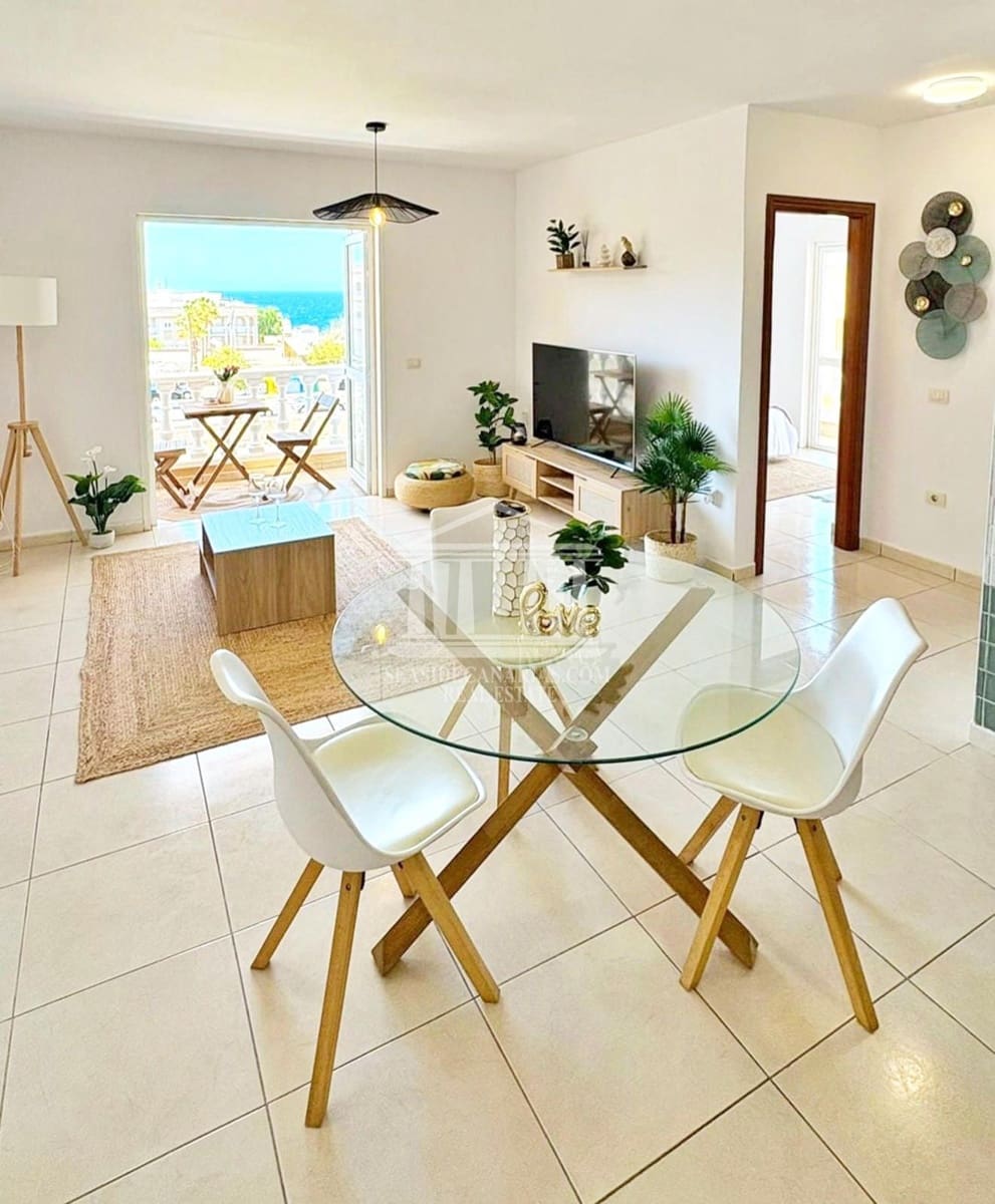 Ático de 1 habitación en Los Abrigos en venta - 239.000 € (Ref: 9897134)