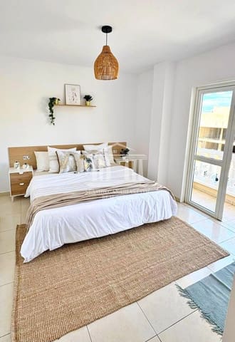 1 bedroom Penthouse for sale in Los Abrigos, Granadilla de Abona - € 239,000 (Ref: 9897134)