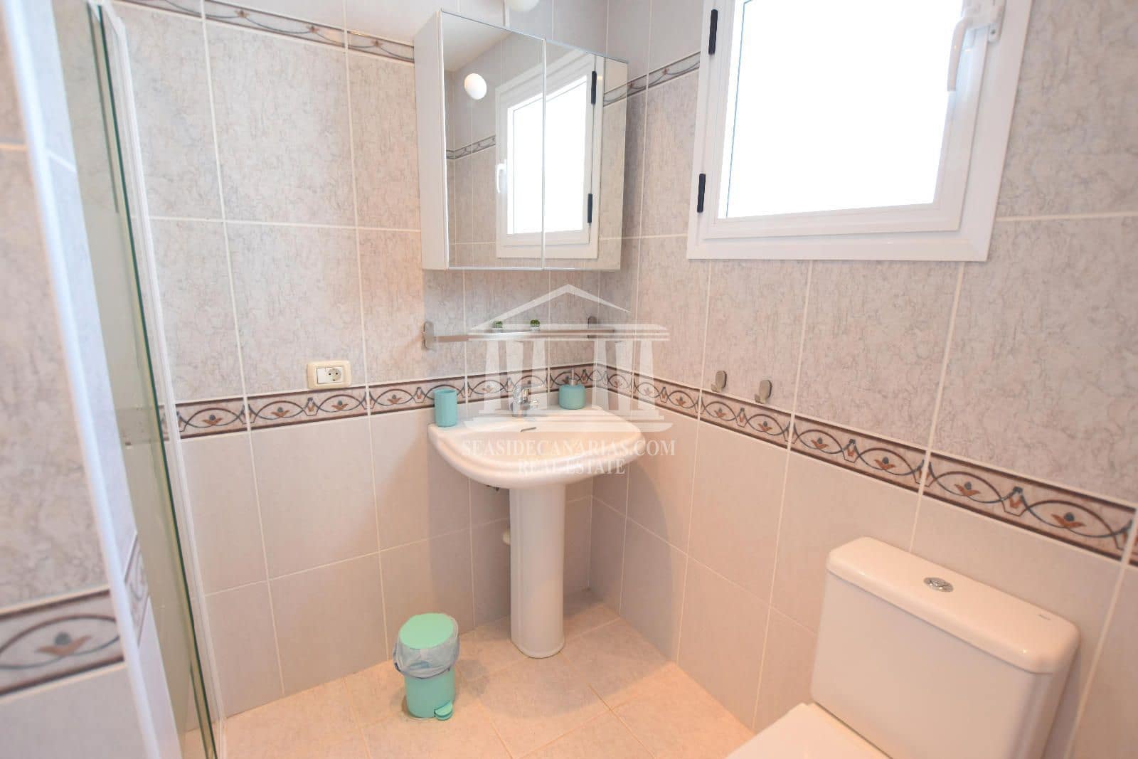 2 chambre Maison de Ville à vendre à San Miguel de Abona avec piscine - 350 000 € (Ref: 9918935)
