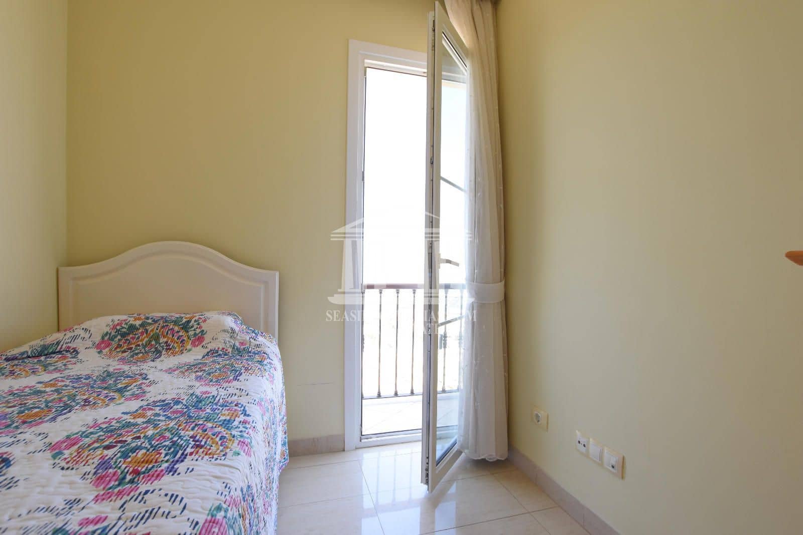 3 sypialnia Dom na sprzedaż w Chayofa z garażem - 449 000 € (Ref: 9946656)