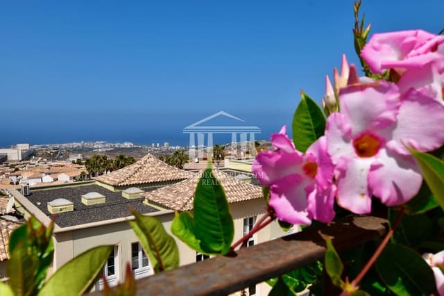 3 soverom Hus til salgs i Chayofa, Arona med garasje - € 449 000 (Ref: 9946656)