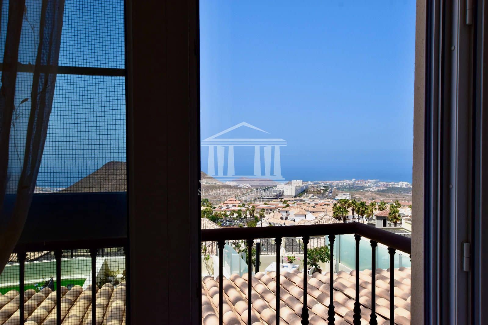3 bedroom Townhouse for sale in Chayofa with garage - € 449,000 (Ref: 9946656)