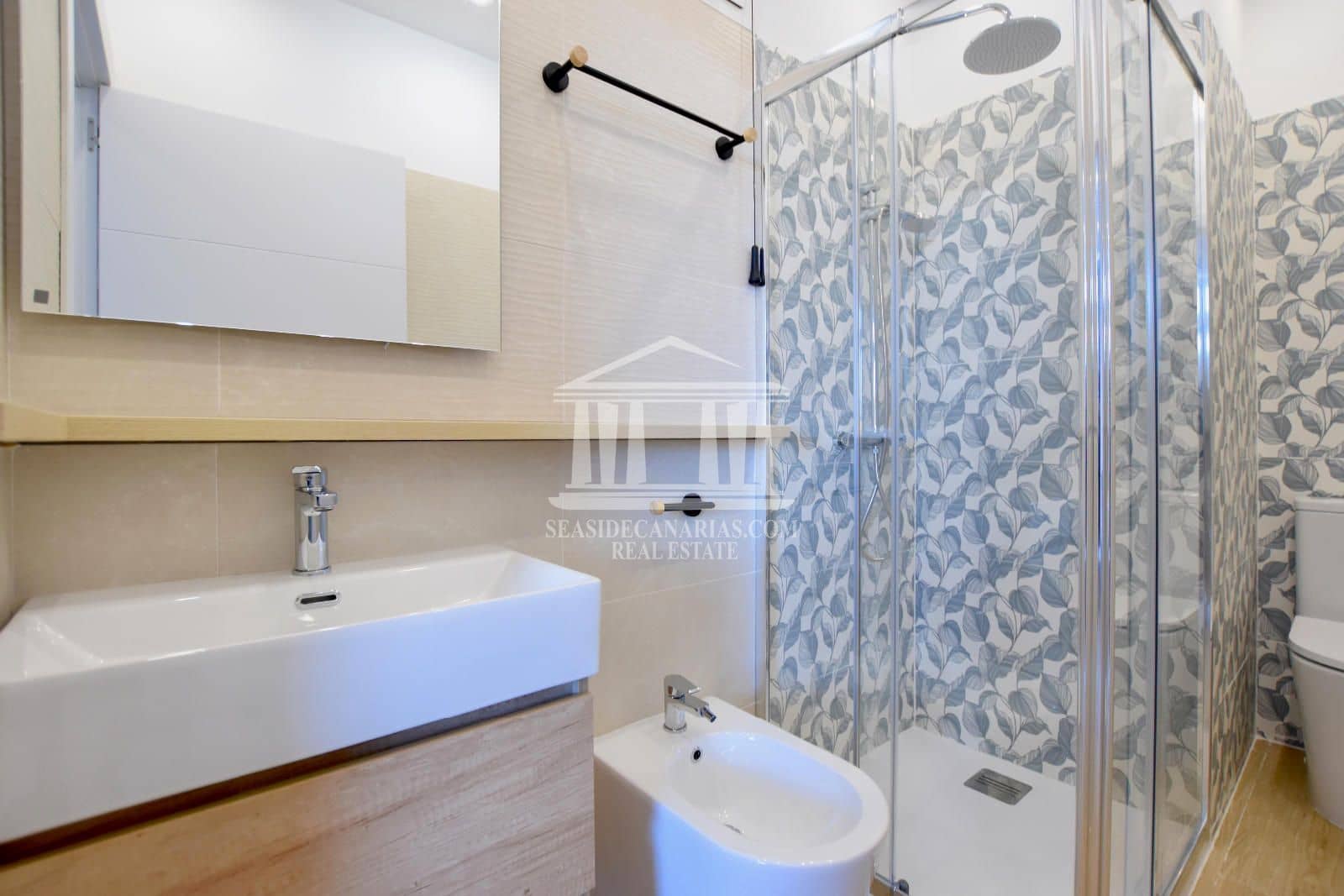 1 soverom Leilighet til salgs i Costa Adeje med svømmebasseng garasje - € 239 900 (Ref: 9950869)