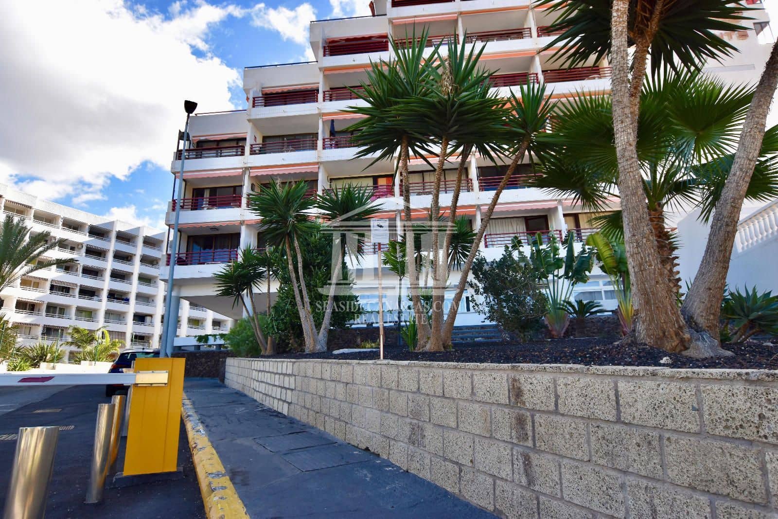 1 soverom Leilighet til salgs i Costa Adeje med svømmebasseng garasje - € 239 900 (Ref: 9950869)
