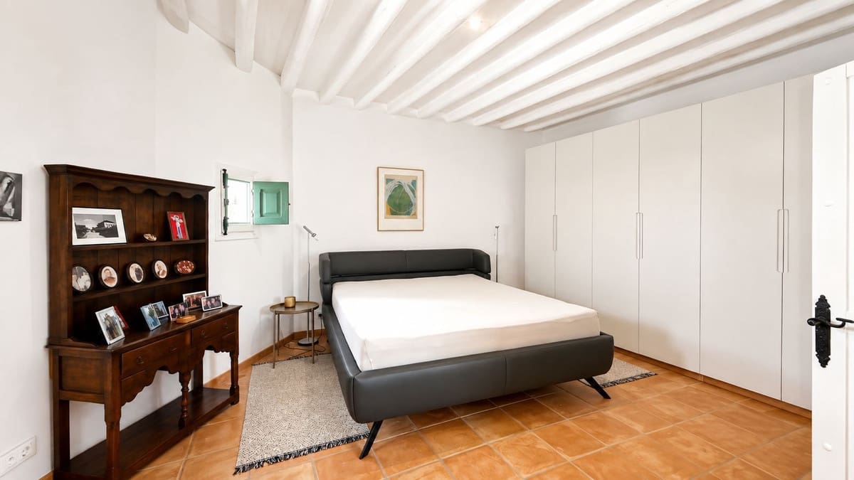 5 chambre Finca/Maison de Campagne à vendre à Villanueva del Rosario avec piscine - 988 000 € (Ref: 10021231)
