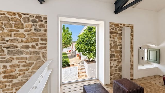 5 slaapkamer Finca/Landhuis te koop in Villanueva del Rosario met zwembad - € 988.000 (Ref: 10021231)