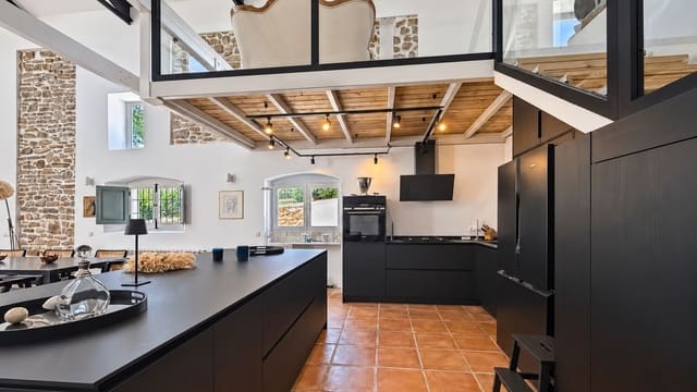 5 slaapkamer Finca/Landhuis te koop in Villanueva del Rosario met zwembad - € 988.000 (Ref: 10021231)