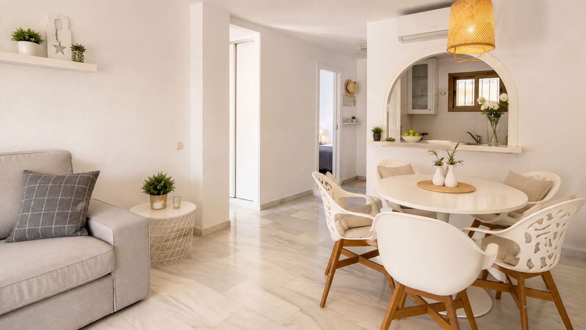 2 quarto Penthouse para venda em La Cala de Mijas com piscina garagem - 699 000 € (Ref: 10033278)