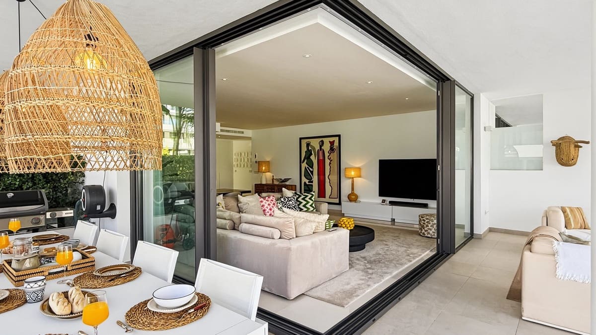 3 soverom Leilighet til salgs i Estepona med svømmebasseng garasje - € 899 000 (Ref: 10036018)