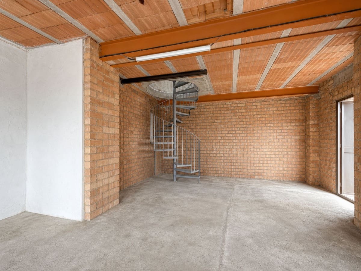 2 quarto Moradia Geminada para venda em Comares com garagem - 165 000 € (Ref: 10042155)