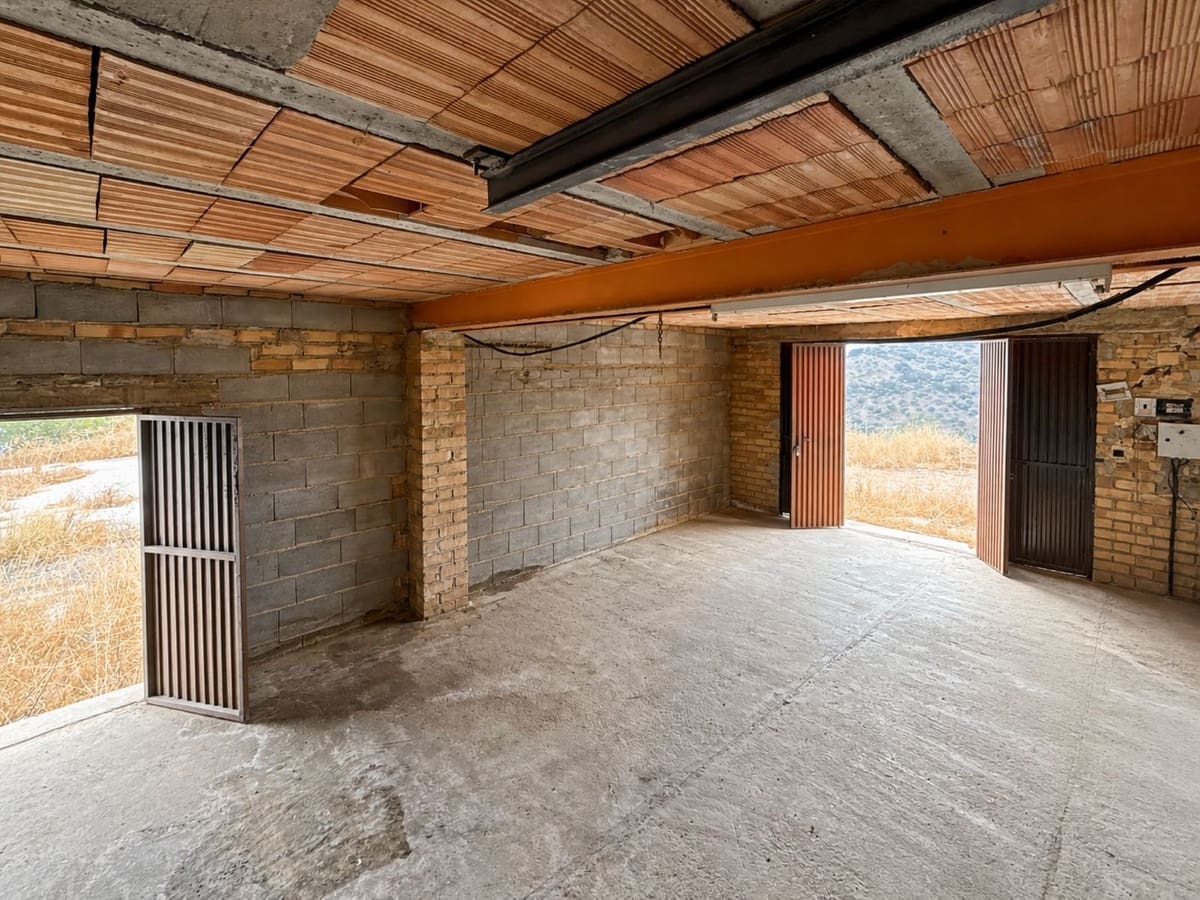 2 quarto Moradia Geminada para venda em Comares com garagem - 165 000 € (Ref: 10042155)