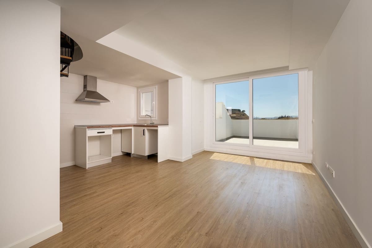 3 quarto Apartamento para venda em Fuengirola com piscina garagem - 375 000 € (Ref: 10060796)