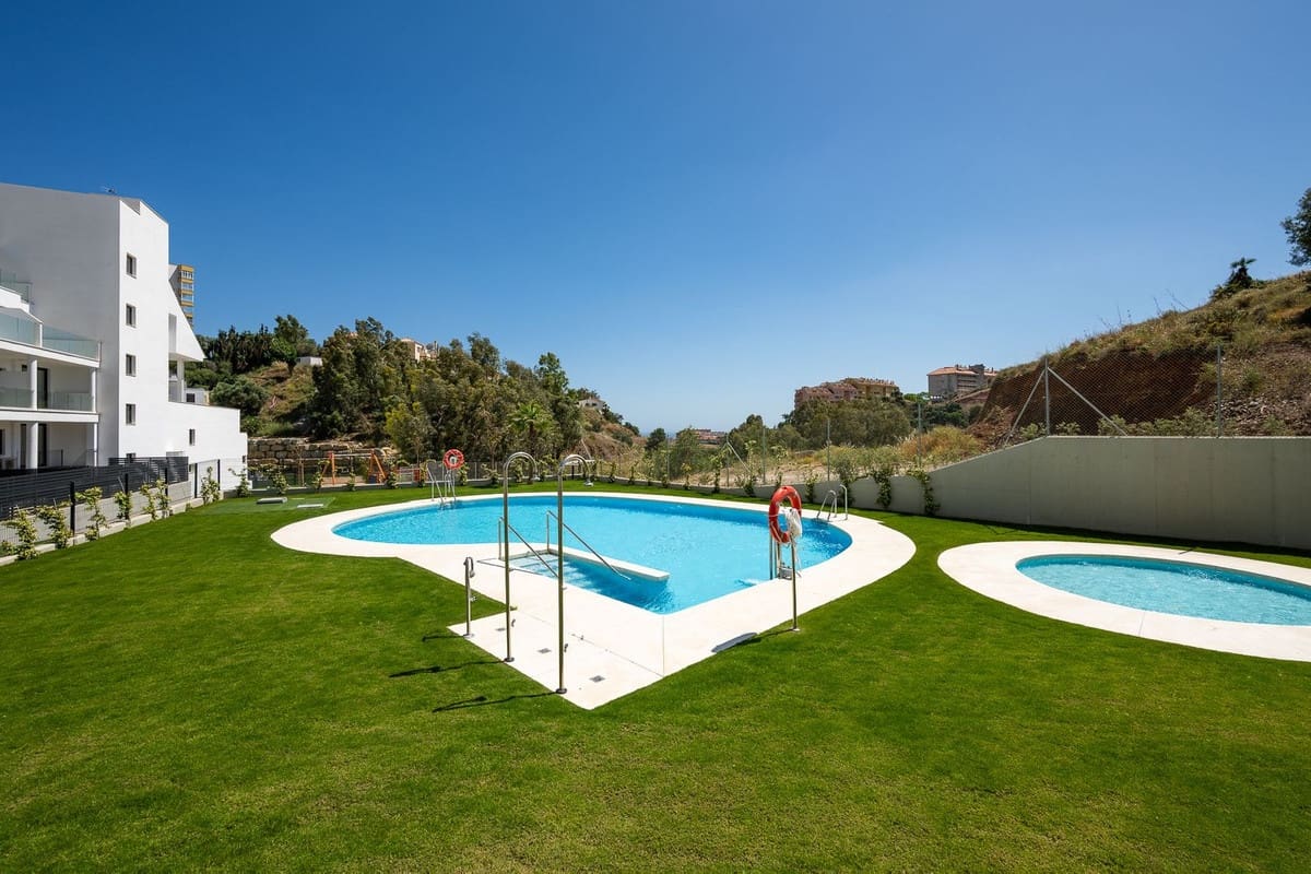 3 quarto Apartamento para venda em Fuengirola com piscina garagem - 375 000 € (Ref: 10060796)