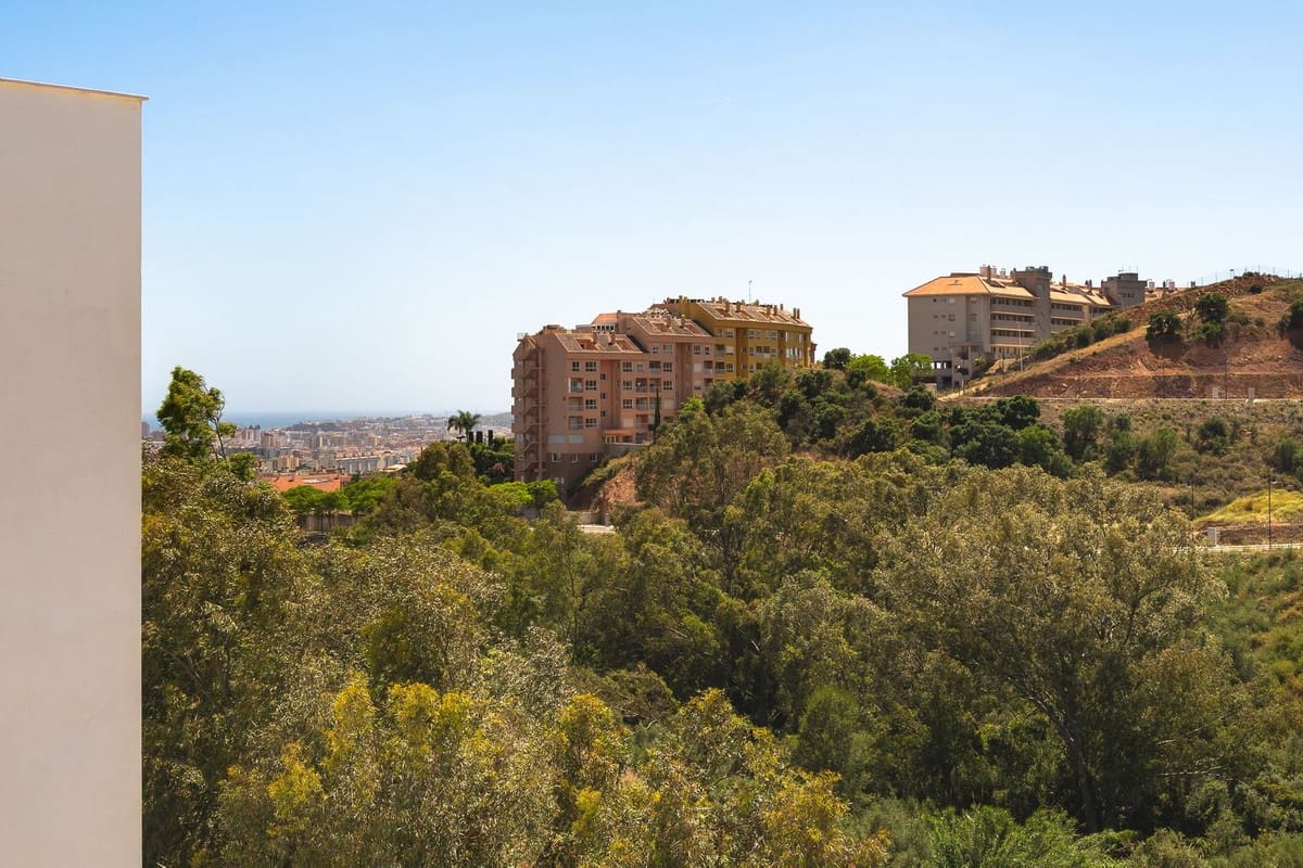 3 quarto Apartamento para venda em Fuengirola com piscina garagem - 375 000 € (Ref: 10060796)