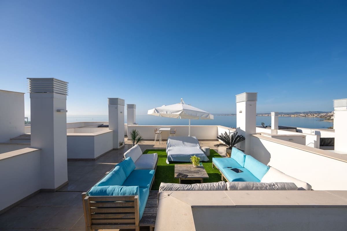 3 sovrum Takvåning till salu i Torrequebrada med pool garage - 1 050 000 € (Ref: 10062696)