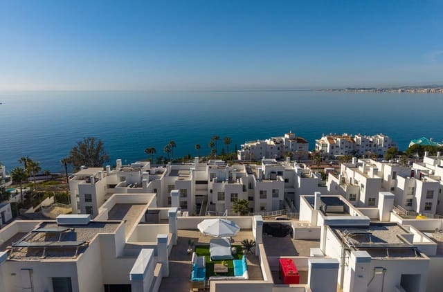 3 Zimmer Penthouse zu verkaufen in Torrequebrada, Benalmádena mit Pool Garage - 1.050.000 € (Ref: 10062696)