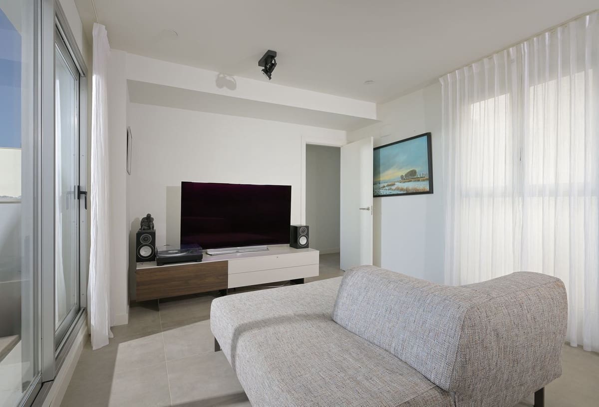 3 sovrum Takvåning till salu i Torrequebrada med pool garage - 1 050 000 € (Ref: 10062696)