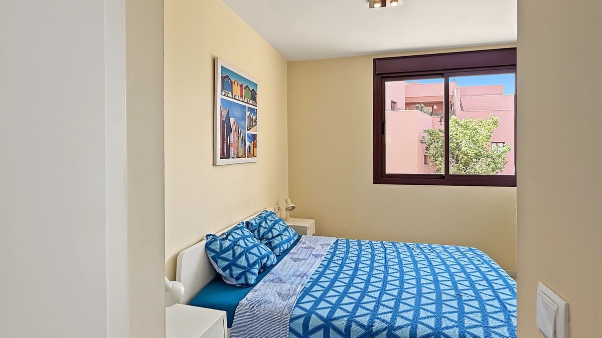 2 soverom Leilighet til salgs i Mijas Costa med svømmebasseng garasje - € 299 000 (Ref: 10095748)