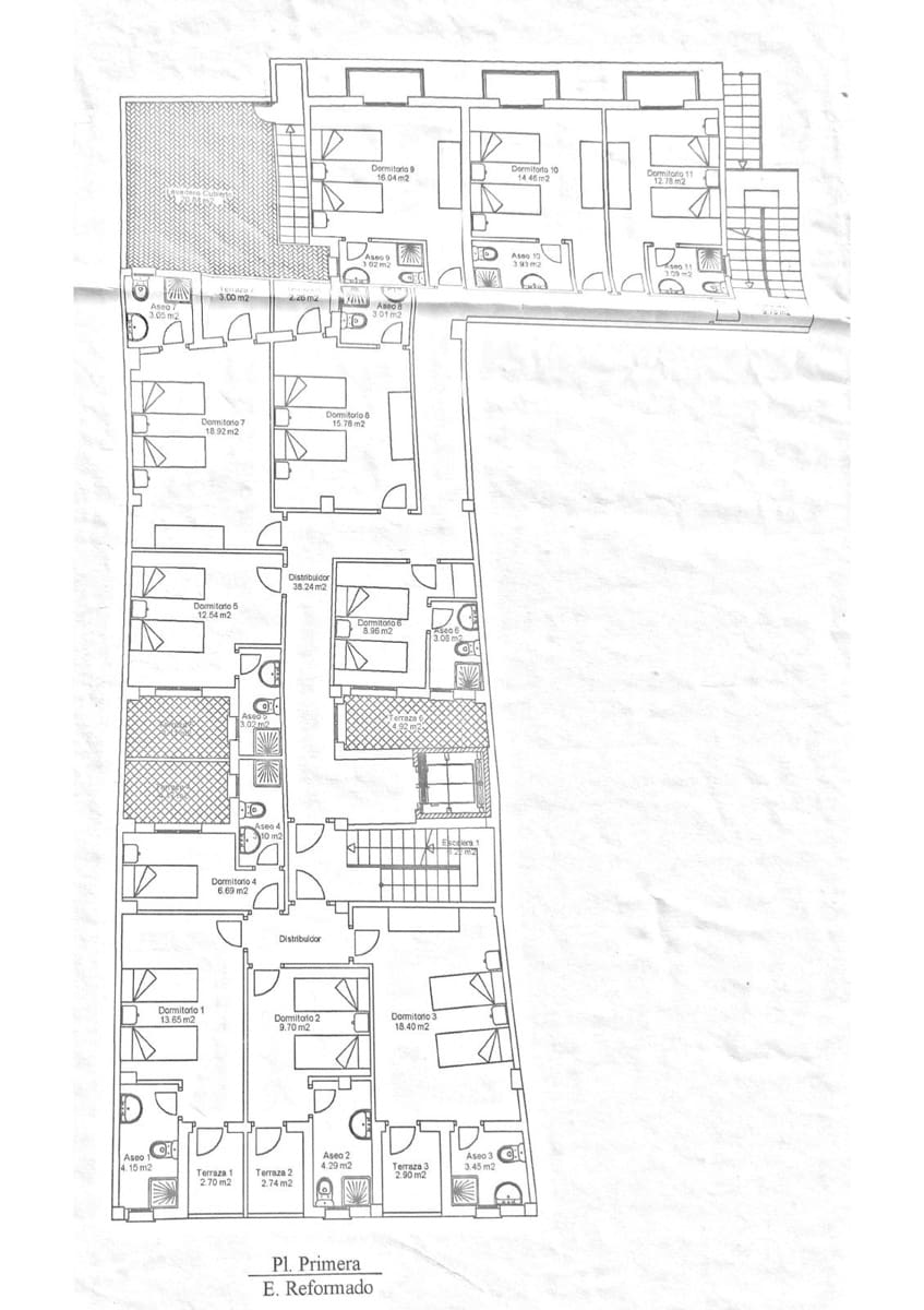 33 chambre Hôtel à vendre à Tolox avec garage - 970 000 € (Ref: 7898776)