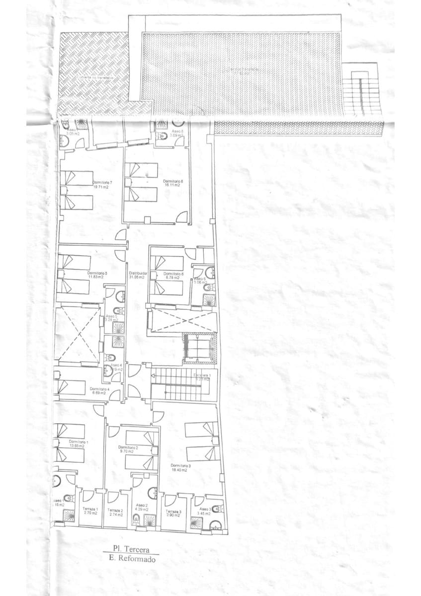 33 chambre Hôtel à vendre à Tolox avec garage - 970 000 € (Ref: 7898776)