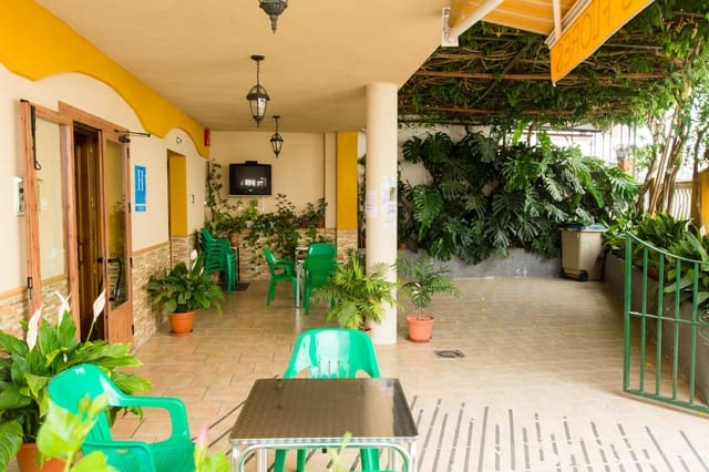 33 slaapkamer Hotel te koop in Tolox met garage - € 970.000 (Ref: 7898776)