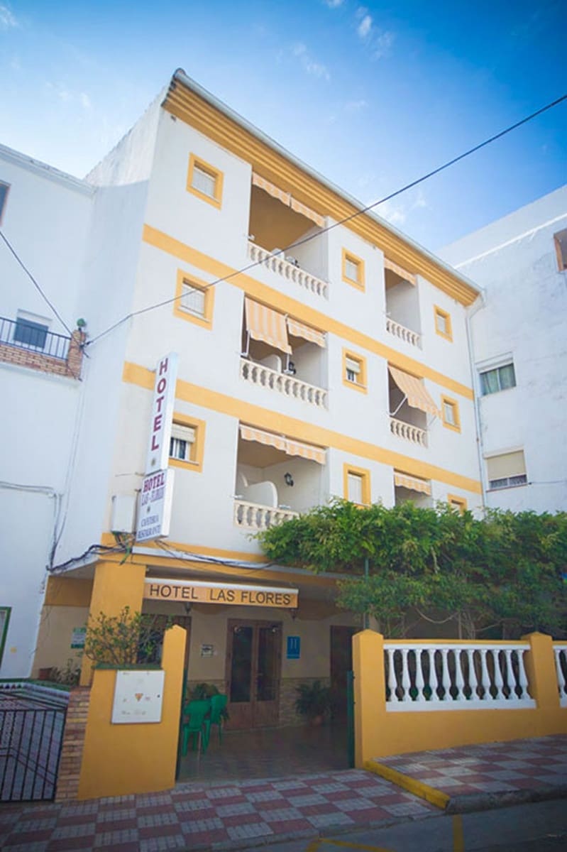 33 soveværelse Hotel til salg i Tolox med garage - € 970.000 (Ref: 7898776)