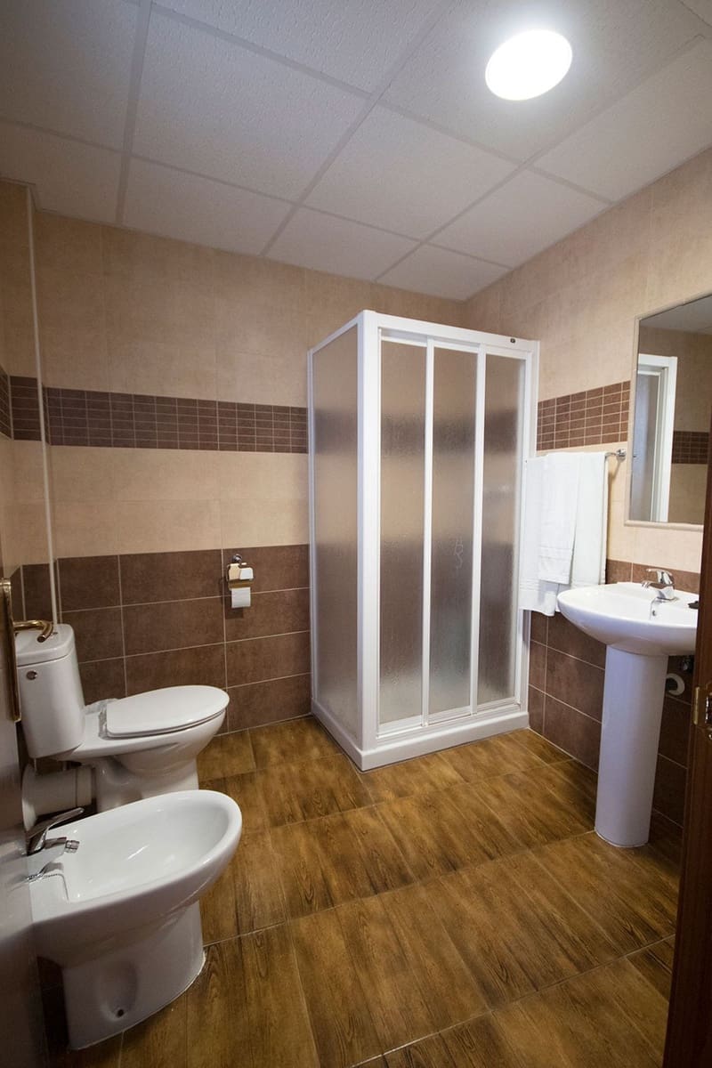 33 soveværelse Hotel til salg i Tolox med garage - € 970.000 (Ref: 7898776)