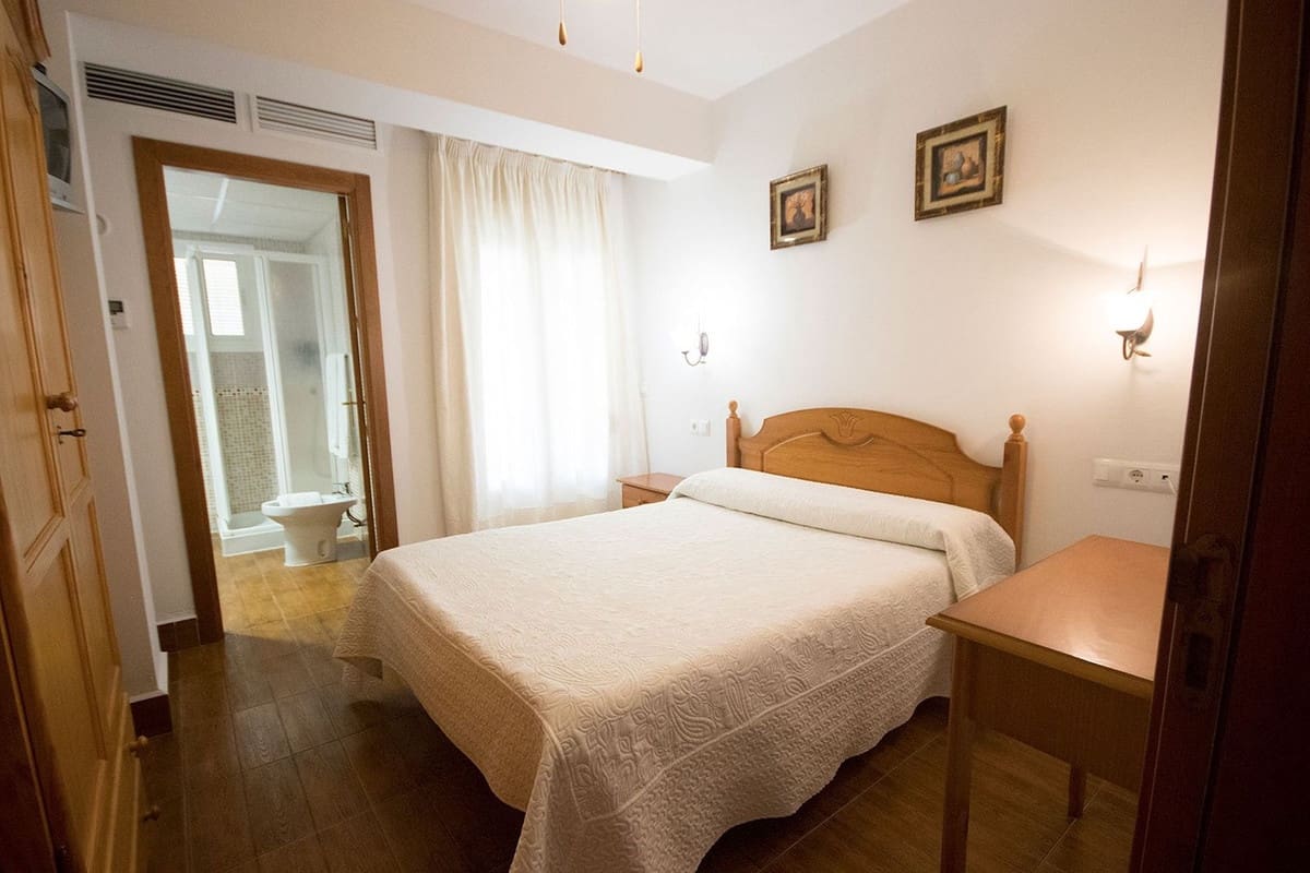 33 soveværelse Hotel til salg i Tolox med garage - € 970.000 (Ref: 7898776)