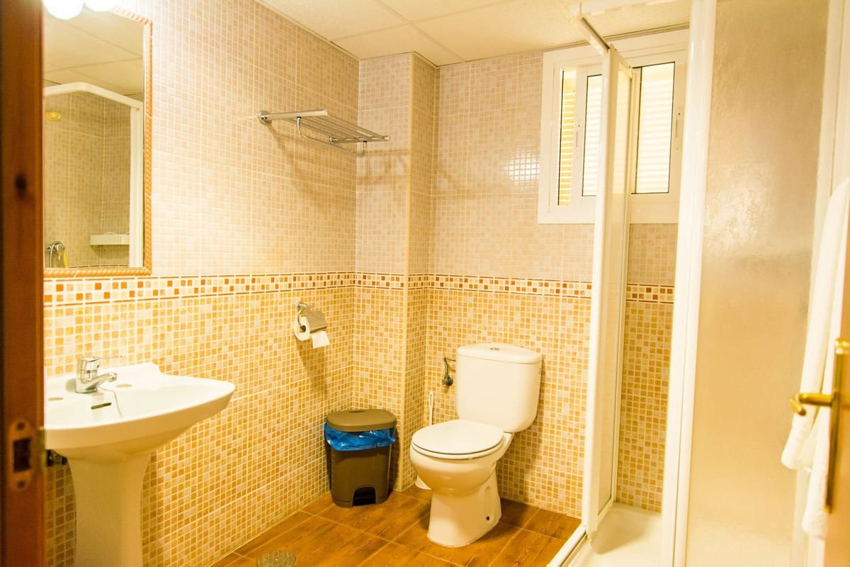 33 soveværelse Hotel til salg i Tolox med garage - € 970.000 (Ref: 7898776)