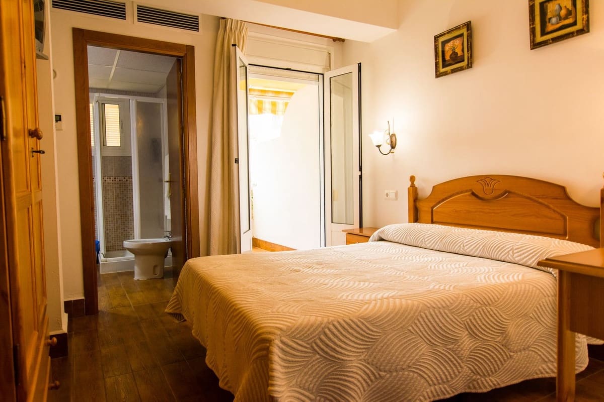 33 soveværelse Hotel til salg i Tolox med garage - € 970.000 (Ref: 7898776)