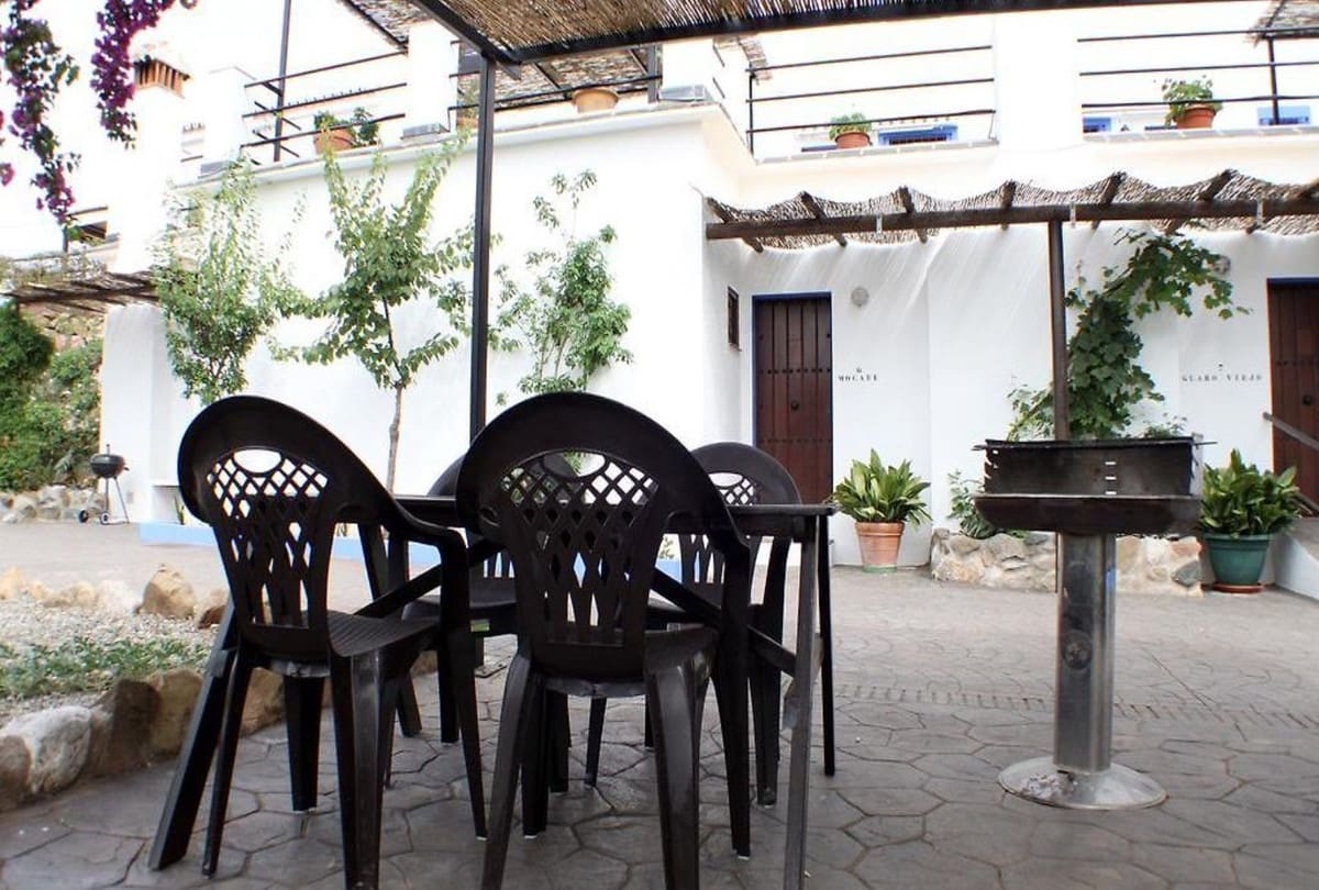 17 makuuhuone Maalaistalo myytävänä paikassa Guaro mukana uima-altaan - 780 000 € (Ref: 7903772)