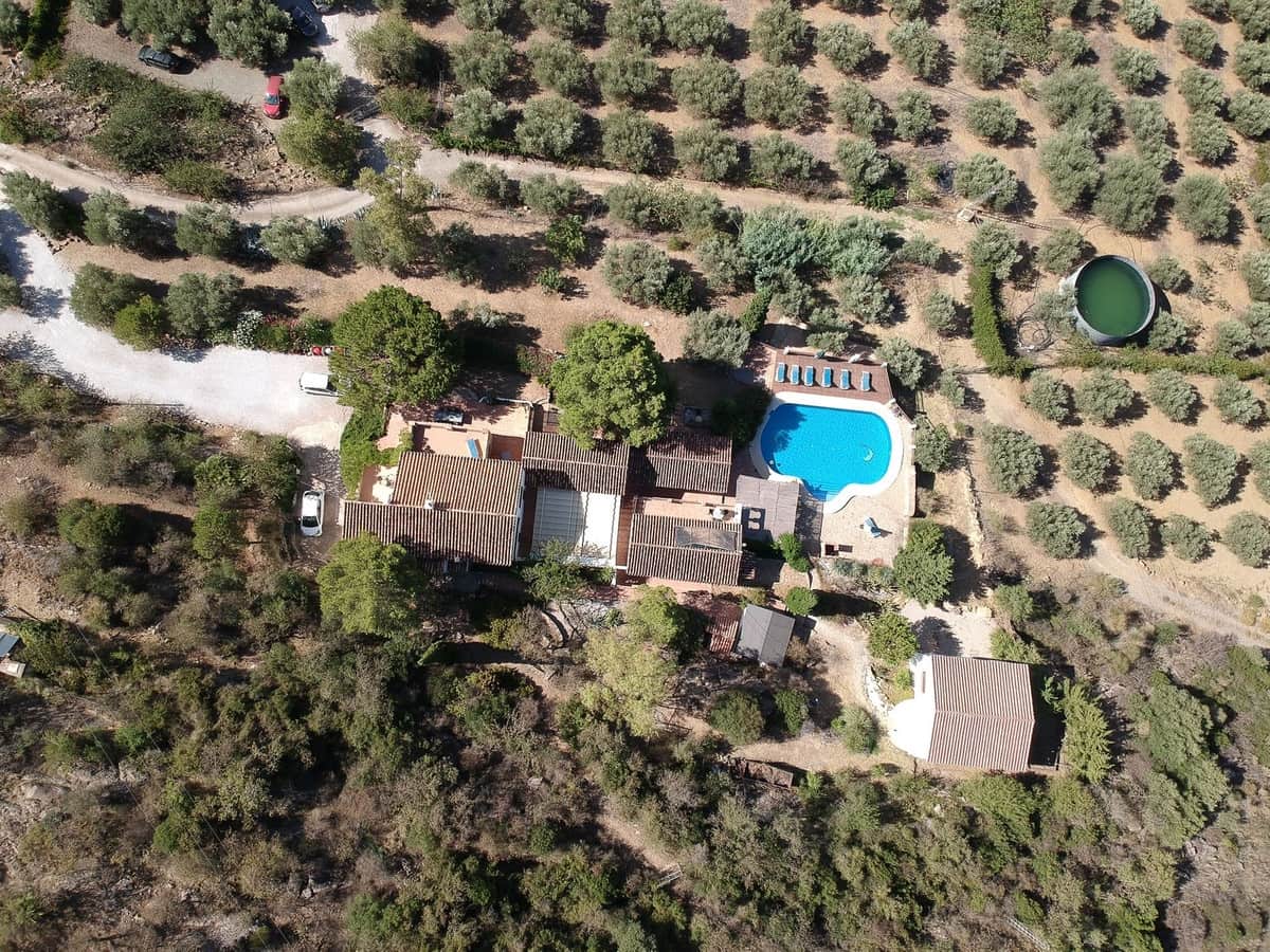 14 bedroom Finca/Country House for sale in Periana with pool € 750,000 (Ref 8123726)