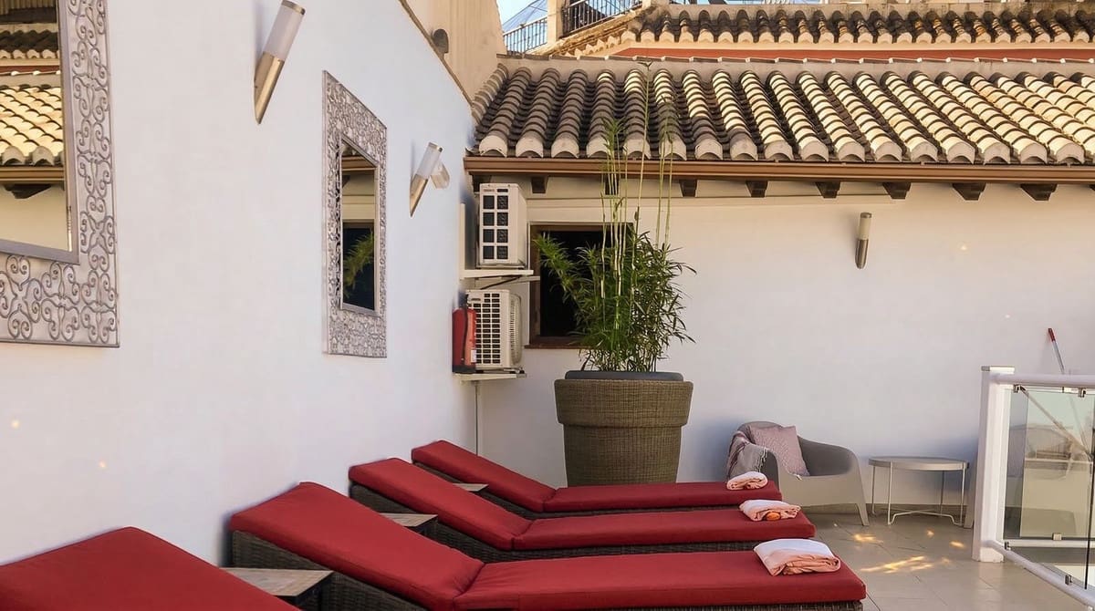 10 camera da letto Hotel in vendita in Velez-Malaga con piscina - 990.000 € (Rif: 8193723)