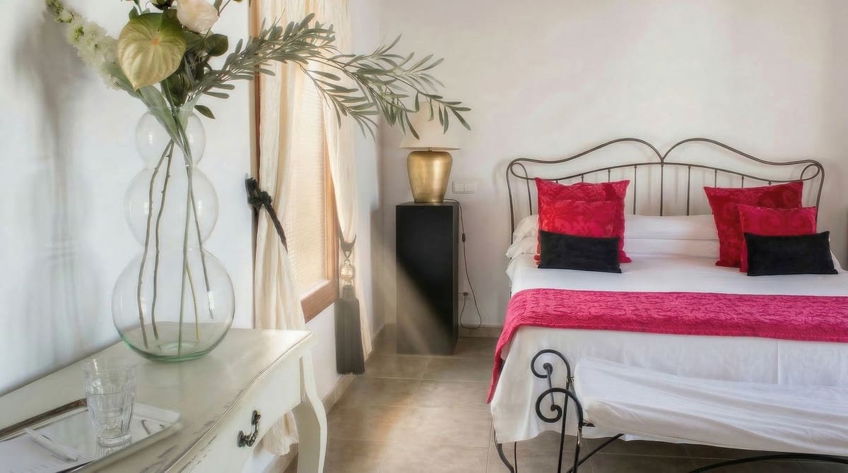 10 camera da letto Hotel in vendita in Velez-Malaga con piscina - 990.000 € (Rif: 8193723)