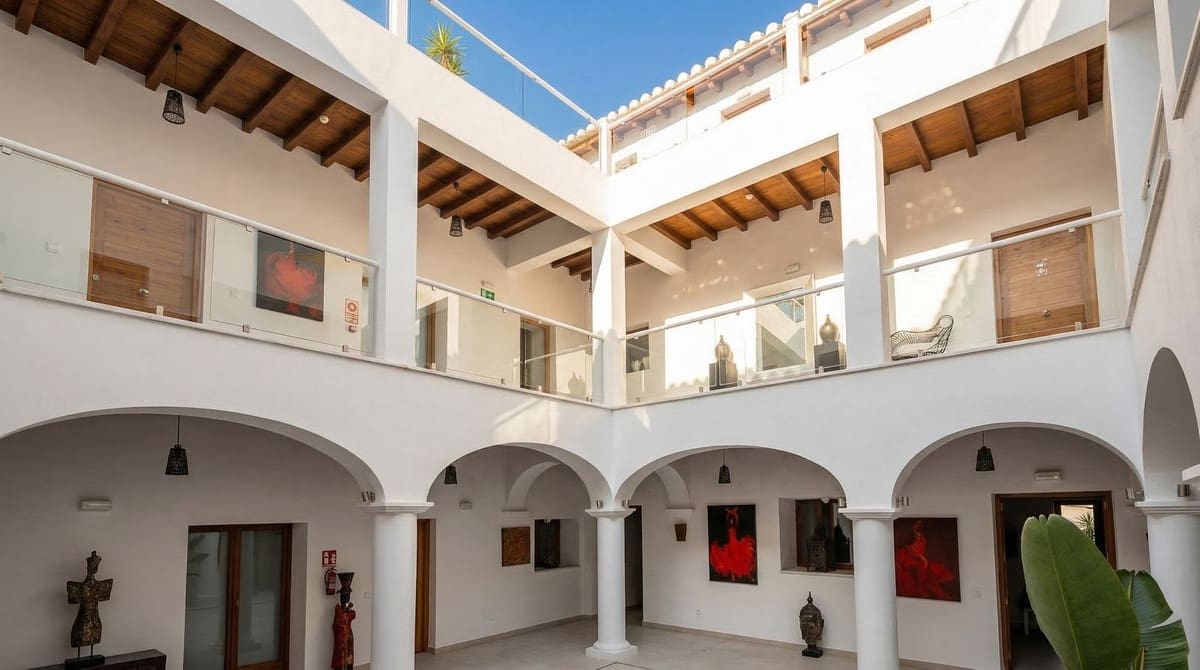 10 camera da letto Hotel in vendita in Velez-Malaga con piscina - 990.000 € (Rif: 8193723)