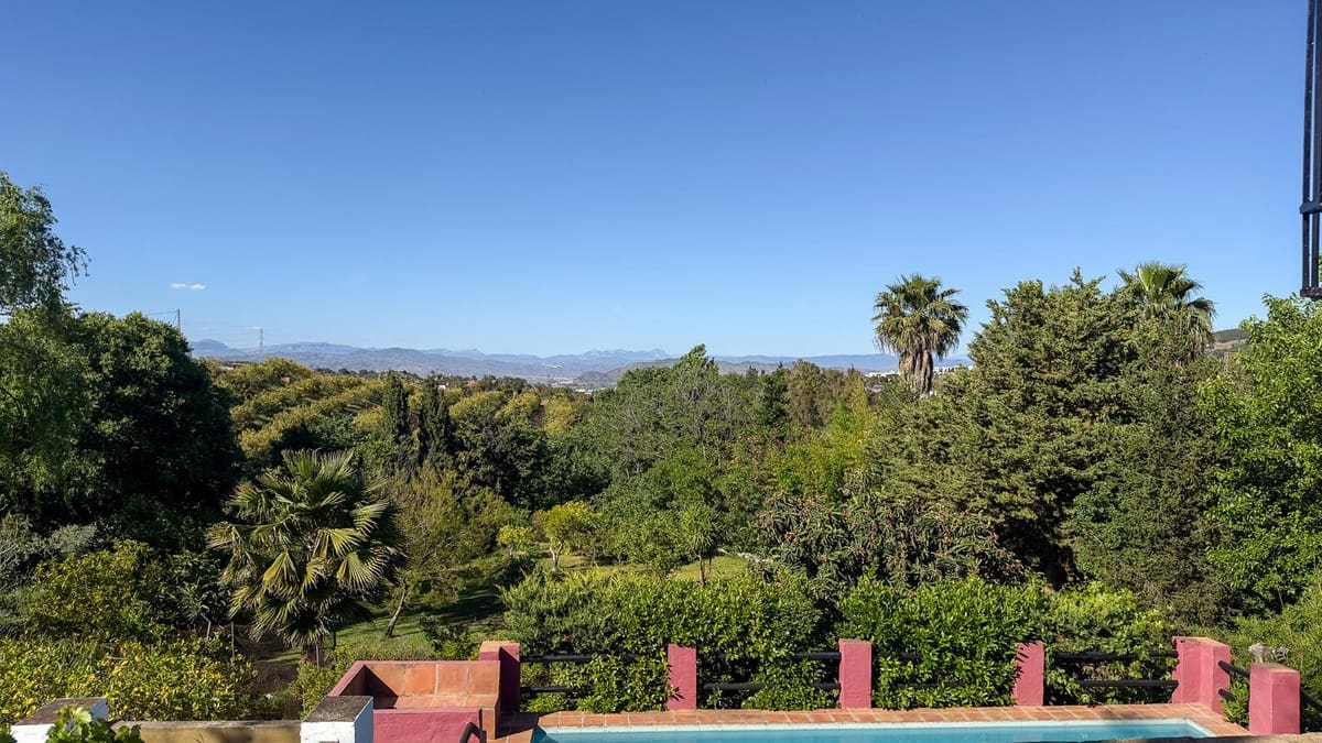 3 bedroom Finca/Country House for sale in Alhaurin el Grande with pool garage - € 680,000 (Ref: 8304383)