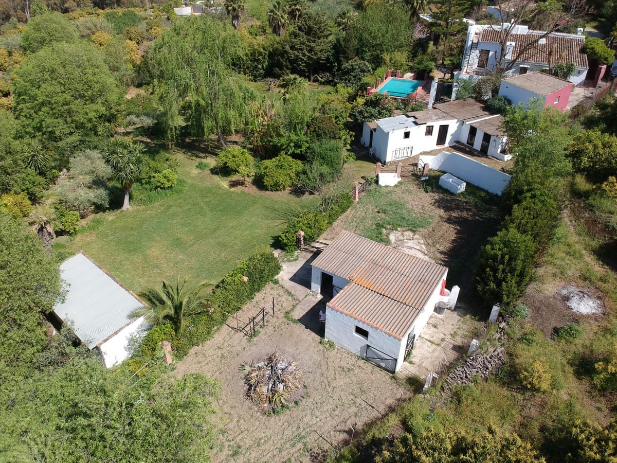 3 soverom Finca/Herregård til salgs i Alhaurin el Grande med svømmebasseng garasje - € 680 000 (Ref: 8304383)