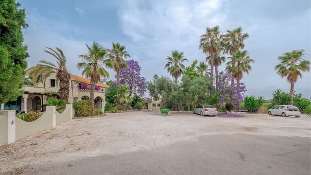 14 Zimmer Hotel zu verkaufen in Alhaurín el Grande mit Pool Garage - 1.299.000 € (Ref: 8765672)