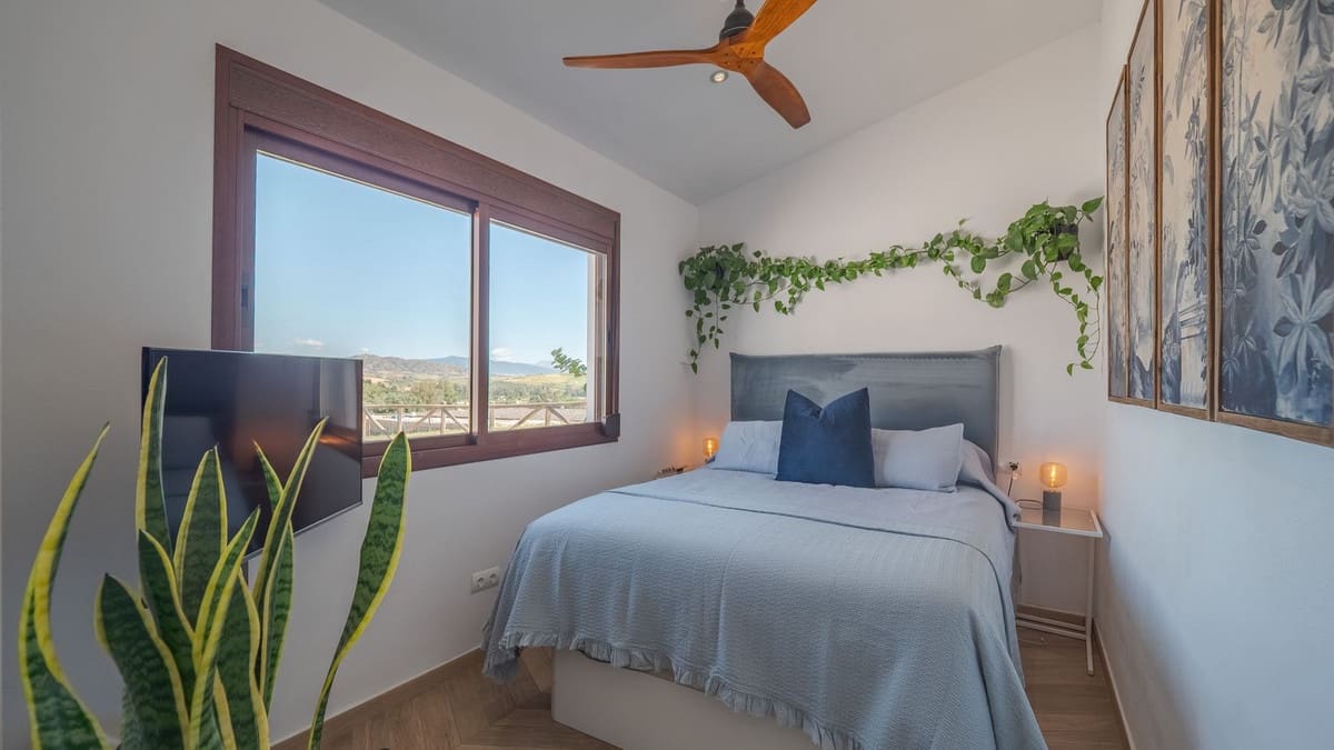 4 soveværelse Finca/Landehus til salg i Coin med swimmingpool garage - € 1.300.000 (Ref: 8994377)