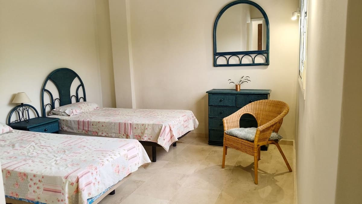 6 bedroom Finca/Country House for sale in Coin with garage - € 599,000 (Ref: 9072834)