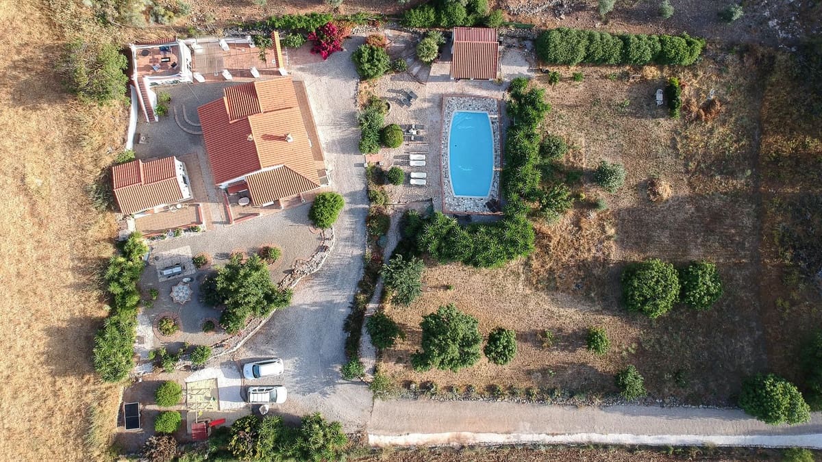 5 makuuhuone Maalaistalo myytävänä paikassa Villanueva de la Concepcion mukana uima-altaan - 449 000 € (Ref: 9123599)