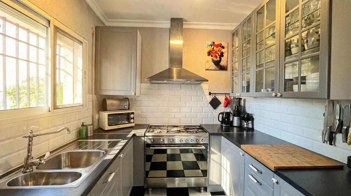 5 slaapkamer Finca/Landhuis te koop in Villanueva de la Concepcion met zwembad - € 445.000 (Ref: 9123599)