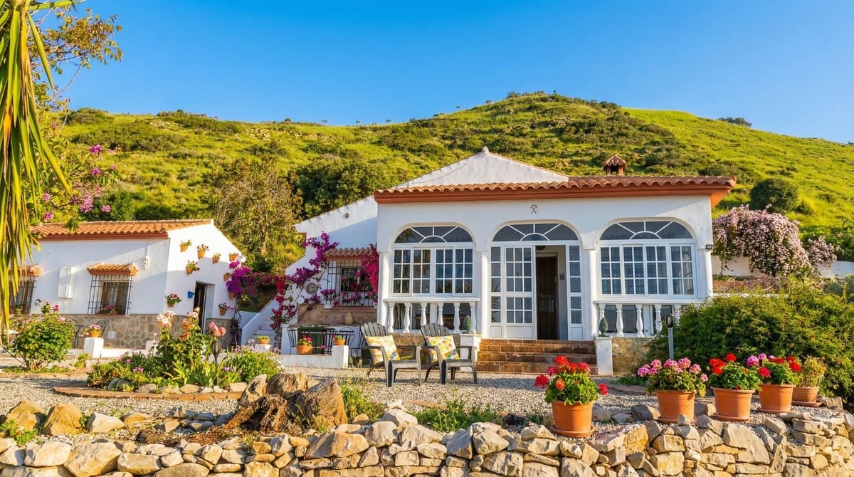 5 slaapkamer Finca/Landhuis te koop in Villanueva de la Concepcion met zwembad - € 445.000 (Ref: 9123599)